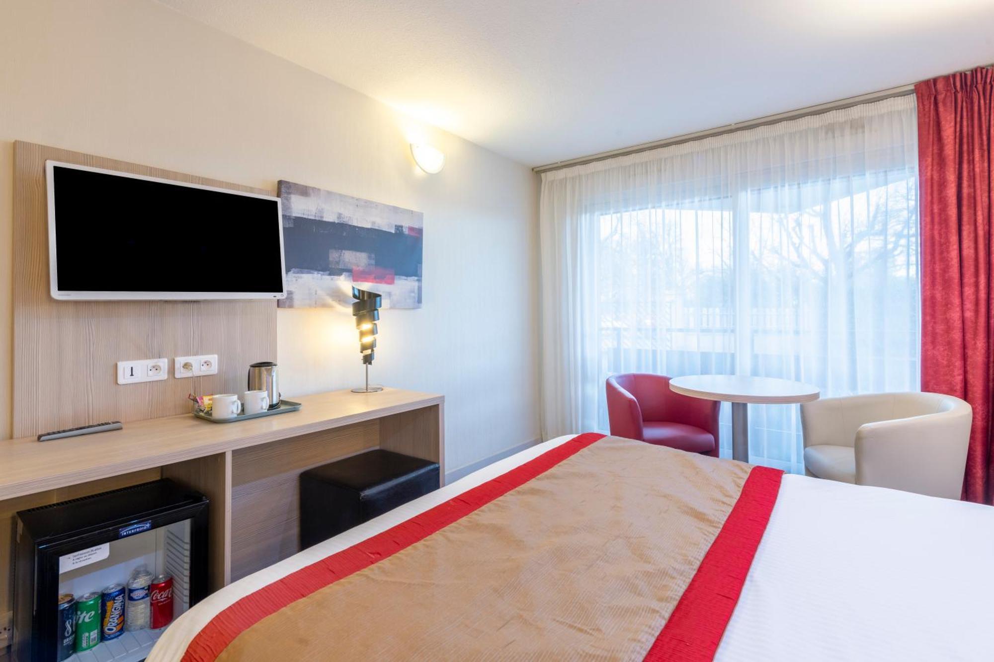 The Originals City, Hôtel L'Arc-En-Ciel, Thonon-les-Bains (Inter-Hotel) Quarto foto