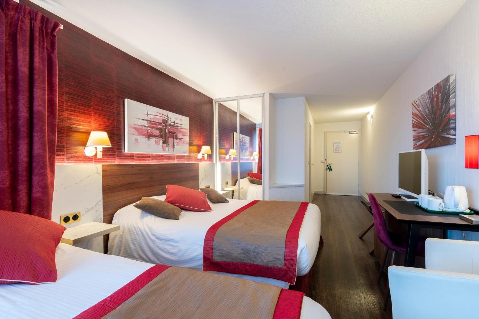 The Originals City, Hôtel L'Arc-En-Ciel, Thonon-les-Bains (Inter-Hotel) Quarto foto