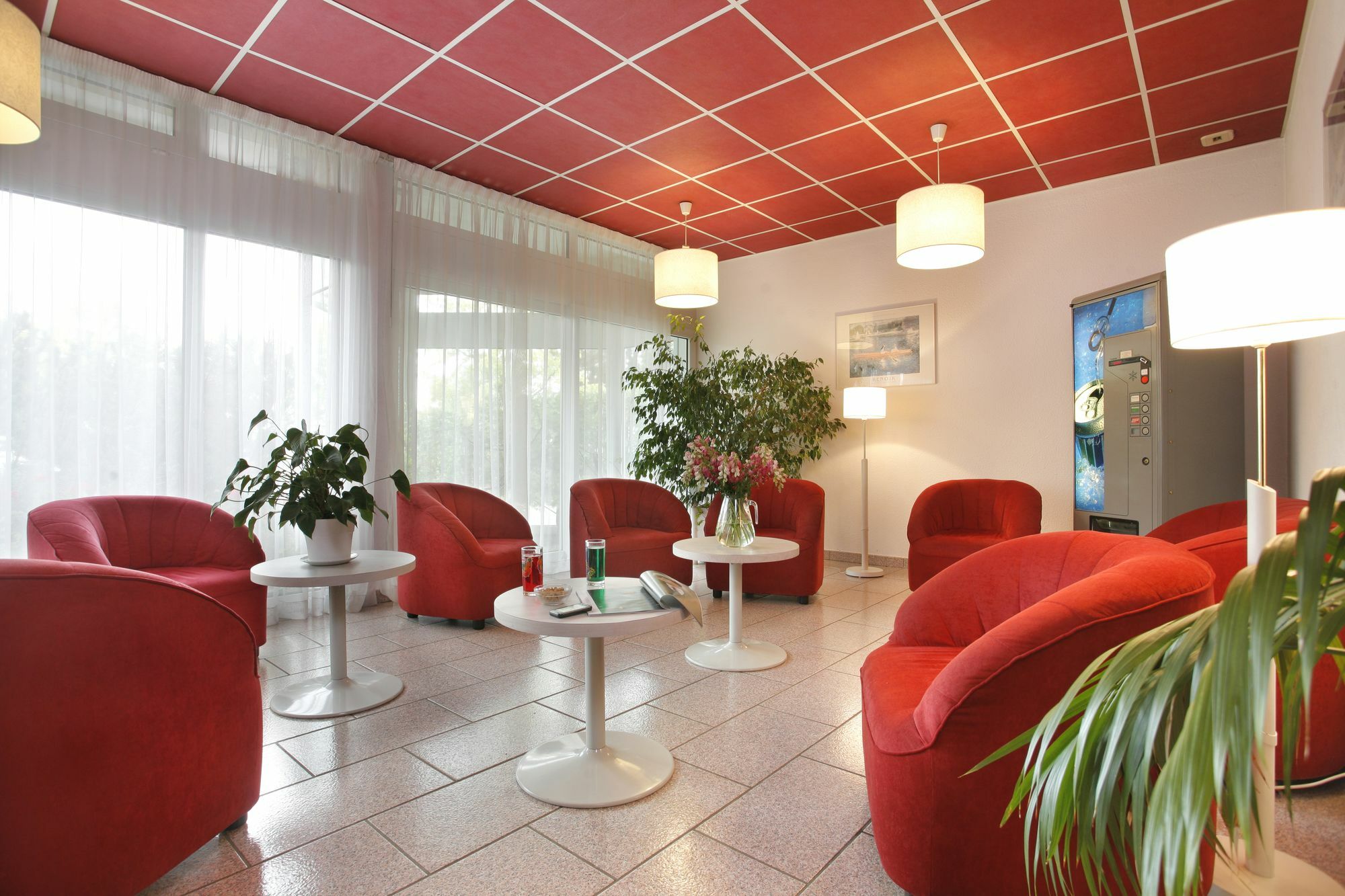 The Originals City, Hôtel L'Arc-En-Ciel, Thonon-les-Bains (Inter-Hotel) Exterior foto